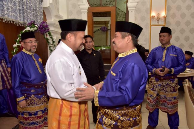 Wabub Hadiri Paripurna DPRD HUT Bengkalis Ke-506