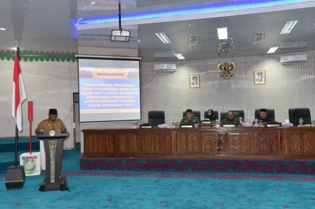DPRD Kampar Gelar Rapat Paripurna Penyampaian KUA PPAS APBDP 2019