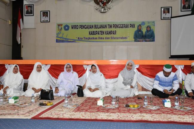 Masuki Tahun 2018 PKK Kampar Awali Dengan Wirid Pengajian.