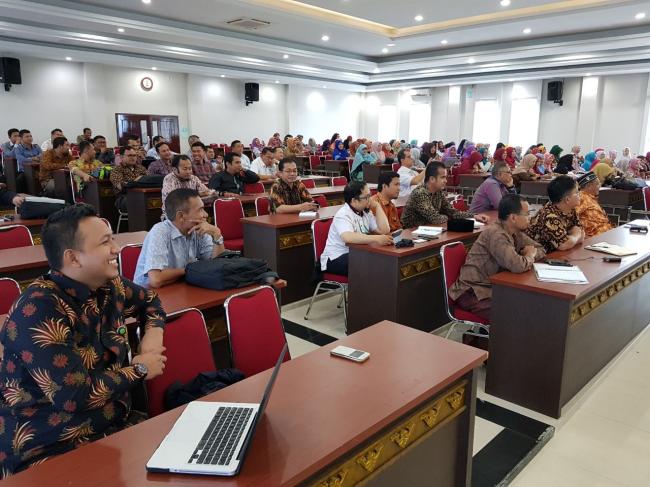 UIR Targetkan Rangking 100 Nasional, Prof. Ocky: Rektor tak Bisa Bekerja Sendiri