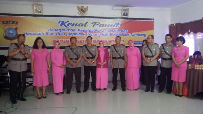 Kapolres Kampar Hadiri Acara Kenal Pamit Pejabat yang Sertijab dan Pelepasan Personel Purna Bakti