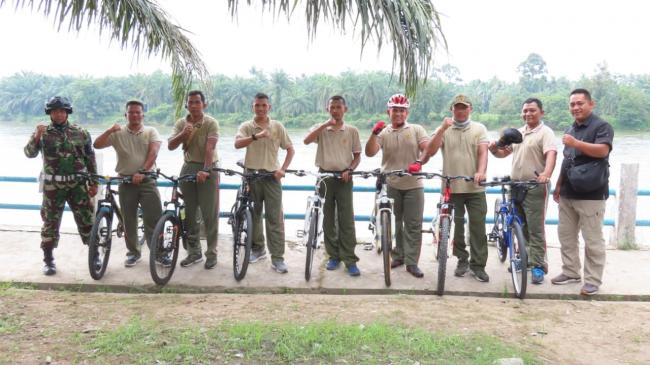 AJANG REFRESING DAN  BINA FISIK, KODIM 0313/KPR LAKSANAKAN OLAHRAGA BERSEPEDA