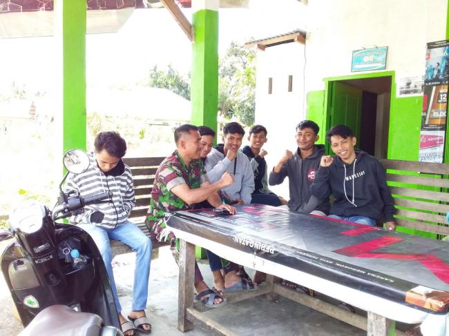 ERATKAN KOMSOS,BABINSA KORAMIL 12/XIII KOTO KAMPAR AJAK PEMUDA AGAR JAUHI NARKOBA