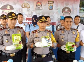 Polresta Pekanbaru Ekspos Ungkap Kasus 4 kg Narkoba