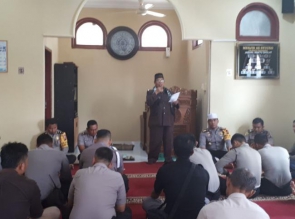 Personil Polresta Pekanbaru Laksanakan Giat Binrohtal Ceramah Agama 
