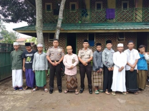 Jalin silaturahmi, Karo SDM Polda Banten Sambang Kediaman Ustad Dodo Murtado