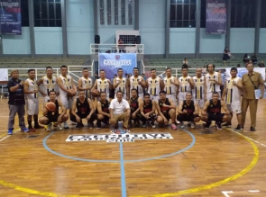 Basket Polda Banten Raih 4 Besar di Turnamen Basket All Age Eksekutif Tangerang