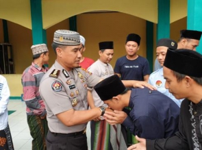 Jalin Tali Silaturahmi, Kabid Humas Polda Banten Sambangi Ulama