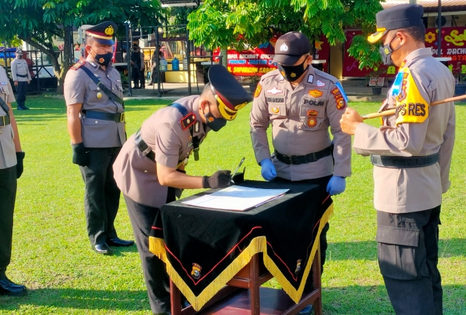 Kompol Rachmad M. Salihi SIK, MH Hari ini Resmi Jabat Waka Polres Kampar