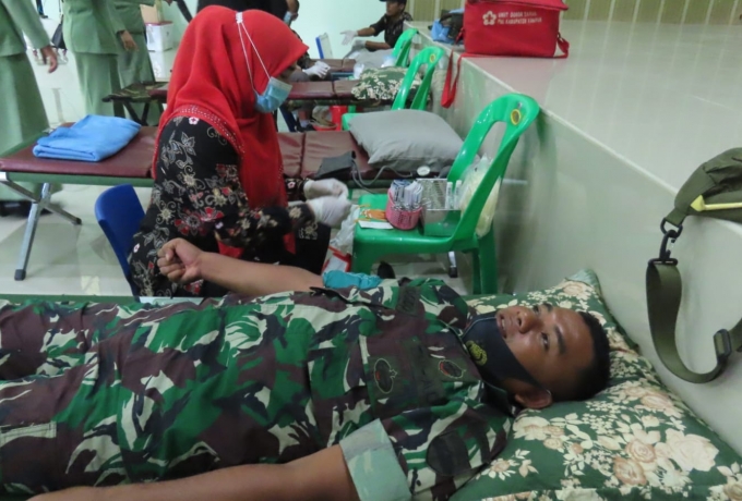 Jelang Hari Juang TNI AD Tahun 2021, Kodim 0313/KPR Gelar Bakti Sosial Donor Darah 