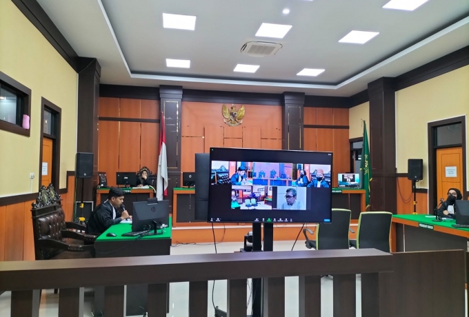 JPU Kejari Kampar Tuntut Anthony Hamzah 3 Tahun Penjara