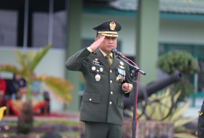 Dandim 0313/KPR Pimpin Upacara HUT Ke-77 Tentara Nasional Indonesia