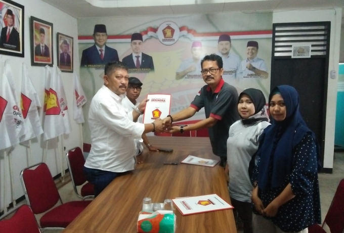2 Bacaleg Partai Gerindra Kabupaten Kampar, Resmi Mendaftarkan Diri