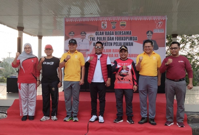 Danramil 04/PKL Kuras Ikuti Olahraga Bersama TNI Polri, dan Masyarakat Sambut HUT Bayangkara Ke 77