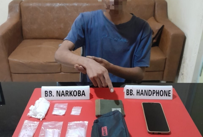 Lagi Nunggu Pembeli Pelaku Narkoba di Desa Kijang Makmur Ditangkap Polisi