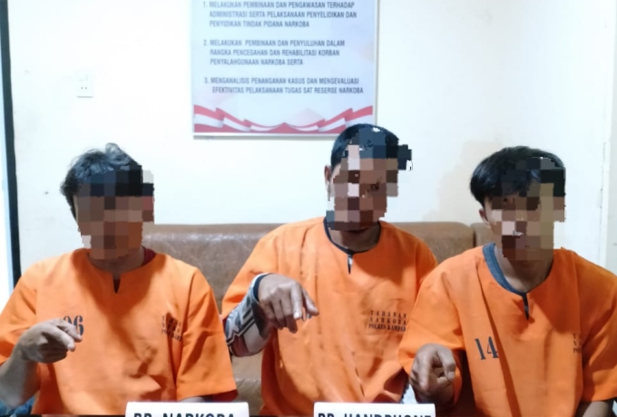 Terlibat Peredaran Sabu, Tiga Orang Pria Diringkus Polisi