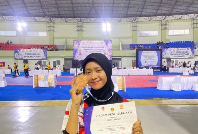 Kisah Srikandi Penuh Prestasi, Bripda Indria Larasati di Ajang Taekwondo Nasional