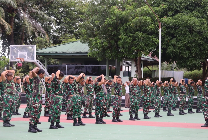 Personel Kodim 0313/KPR Laksanakan Olahraga Jalan Sehat, Semangat Bugar Untuk Pengabdian yang Prima 