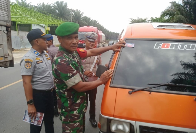 Ciptakan Kondisi Aman pasca Tahun baru, Babinsa Tetap semangat melaksanakan Pos Pengamanan