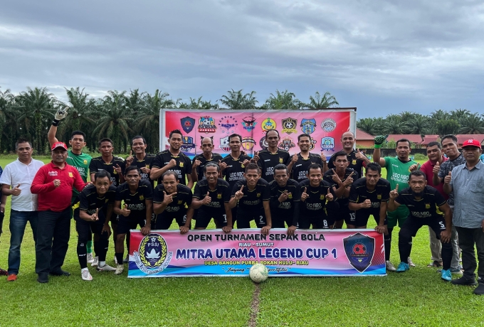 Unggul 1-0 Lawan Rohul Legend, Omputaka FC Jadi Champions Pada Turnamen Mitra Utama Legends Cup 2025