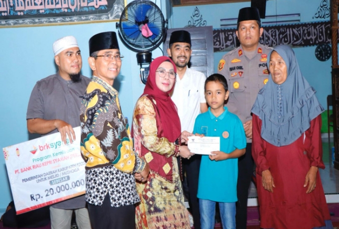 Wakil Bupati Kampar Laksnakan Safari Ramadhan di Masjid At-Taqwa Desa Pulau Belimbing 