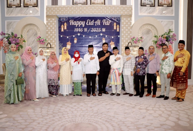 Ramai di Kunjungi, Bupati Kampar Ahmad Yuzar Sambut Hangat Masyarakat pada Lebaran Kedua