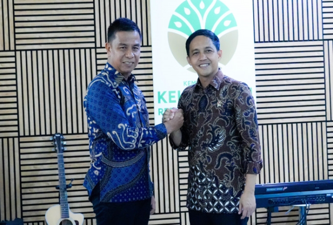 Bupati Kampar Dampingi Gubernur Riau Dalam Kunjungan Kerja ke Rumah Dinas Menteri Kehutanan 