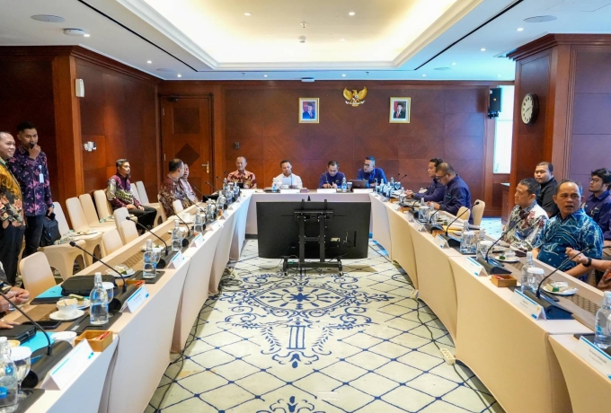 Sekda Kampar Dampingi Gubernur Riau dalam Kunjungan Kerja ke Kantor Pusat PLN