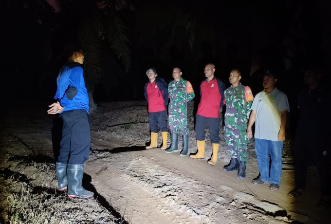 Cegah Titik Api, Serda Frido Galingging Babinsa Koramil 08/TDN Rutin Lakukan Patroli Karlahut
