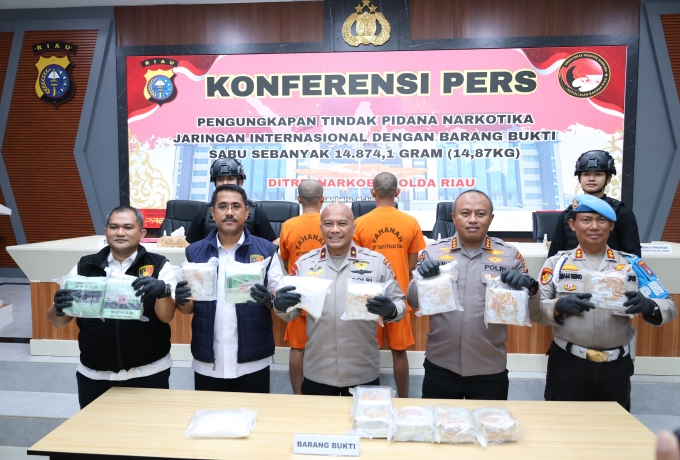 Dua Kurir Lintas Provinsi Diringkus Polda Riau