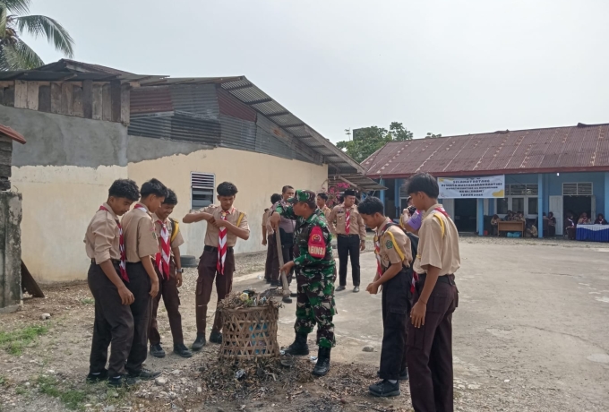 Peduli Dengan Generasi Muda, Babinsa Koramil 14/Kepenuhan Aktif dalam kegiatan pramuka