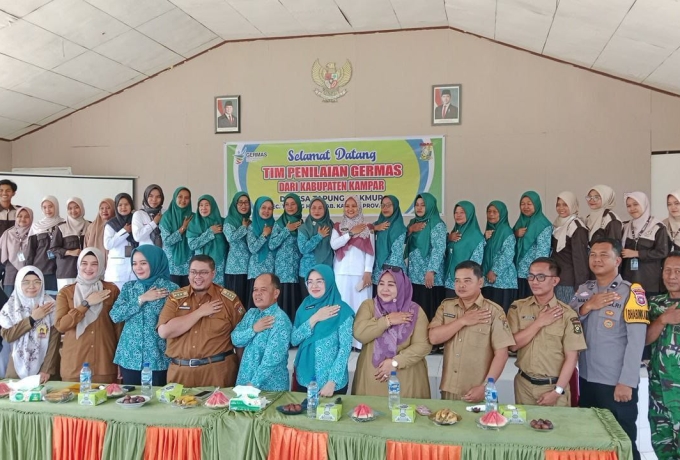 Dukung Gerakan Hidup Sehat, Babinsa Koramil 16/ Tapung Hadiri Penilaian Germas Oleh Tim PKK Kampar