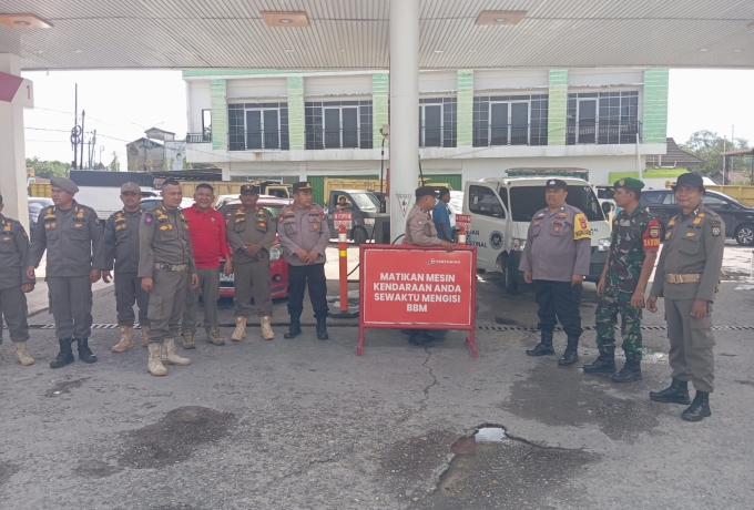 Anggota Koramil 01/Bkn Lakukan Patroli Gabungan Jaga Kondusifitas Kecamatan Bangkinang Kota 