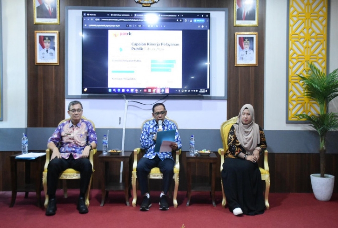 Bupati Kampar Buka Sosialisasi dan Pendampingan Penyusunan Laporan Survei Kepuasan Masyarakat 