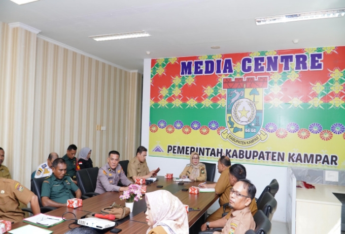 Wakil Bupati Kampar Pimpin Rakor Inflasi dan Program 3 Juta Rumah Bersama Kemendagri