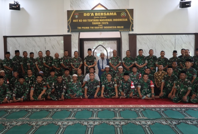 Dalam Khusyuk Doa, Kodim 0313/KPR Mohon Ridho Ilahi di HUT Ke-80 TNI, TNI Kuat Bersama Rakyat