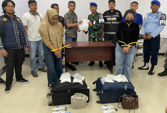 Polda Riau Gagalkan Penyelundupan 5 Kilogram Sabu Jaringan Antar Provinsi, Empat Tersangka Diamankan