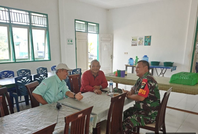 Danpos Koramil 10 Kunto Darussalam Kodim 0313/KPR Melaksanakan Komsos