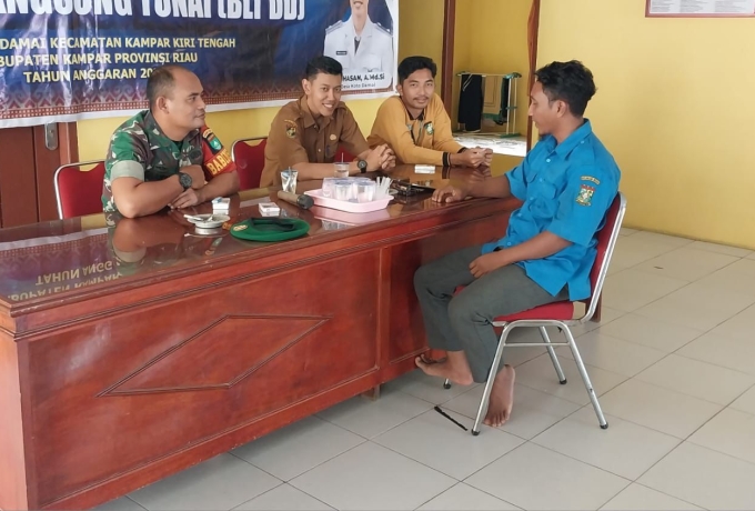 Mempererat Keakraban Babinsa Komsos dengan Perangkat Desa