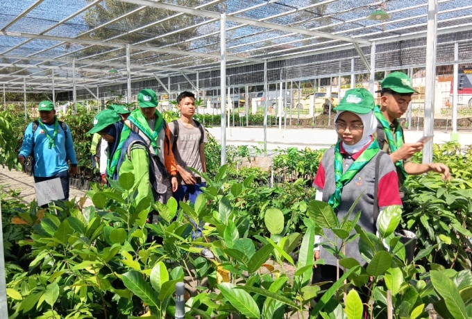 Keseruan Siswa SMA di Riau Jadi, Eco Detective, di Workshop Green Policing