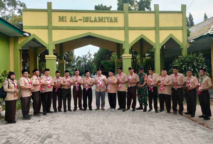 Serma Samsul Wahidin Hadiri Pembukaan Perkemahan Pramuka Madrasah Ke-X Dalam Rangka Hari Pahlawan