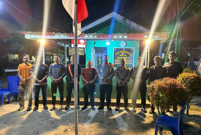 Brimob Polda Riau Laksanakan Pengecekan Satkamling Malam Hari atas Perintah Kapolda Riau