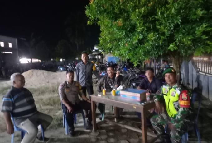 Ciptakan Rasa Aman, Babinsa Koramil 01/Bkn Laksanakan PAM Di Gereja