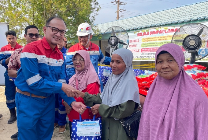 Syukuran Keselamatan, PHR Berbagi Paket Sembako dan Edukasi Keselamatan bagi Warga Bangko dan Duri