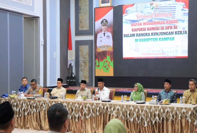 Bupati Kampar Terima Kunjungan Kerja Ketua Poksi Komisi III DPR RI