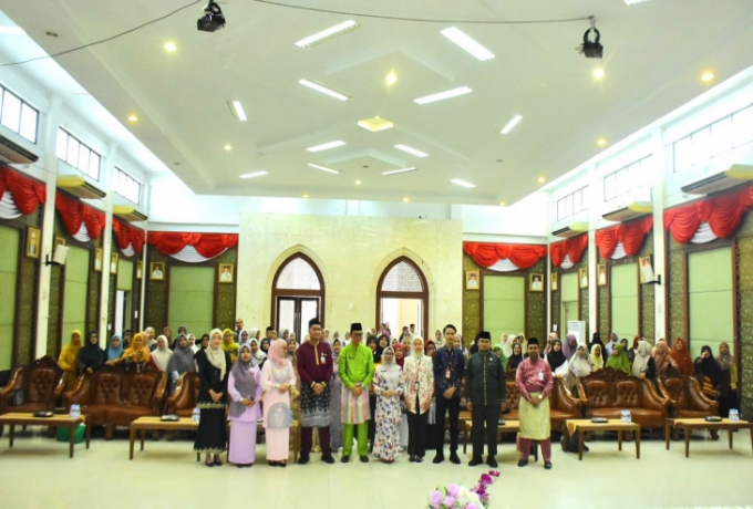 Wakil Bupati Kampar Buka Kegiatan Edukasi dan Literasi Keuangan dan Business Matching UMKM  
