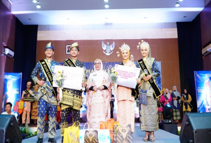 Wakil Bupati Kampar Jadi Juri Kehormatan,  Puncak Pemilihan Bujang Dara Kampar 2026