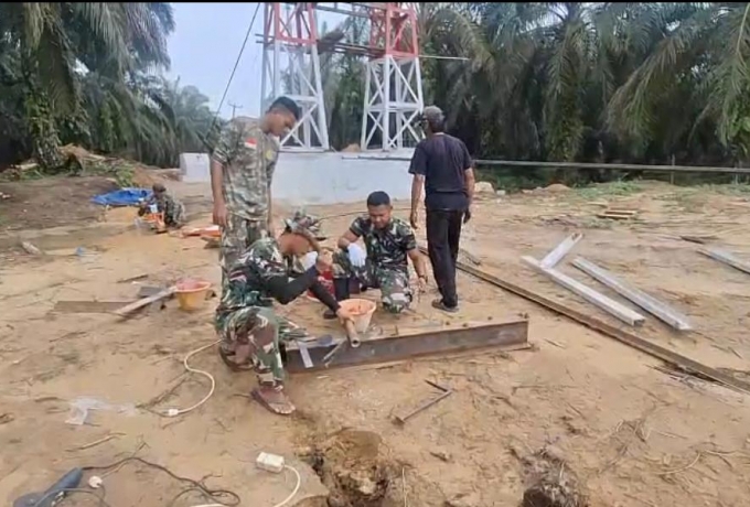 Progres Capai 76%, Kodim 0313/KPR Gesa Pembangunan Jembatan Gantung Garuda Penghubung Desa