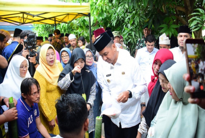 Gebyar Festival Lomang Kampar, Bupati Ahmad Yuzar Angkat Kuliner Tradisional ke Level Lebih Tinggi
