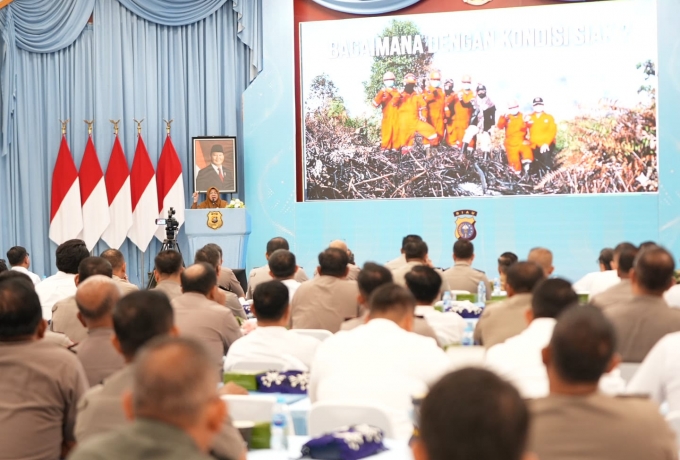 Bupati Siak Serukan Kolaborasi Hadapi Super El Nino 2026, Jaga Gambut Tetap Basah